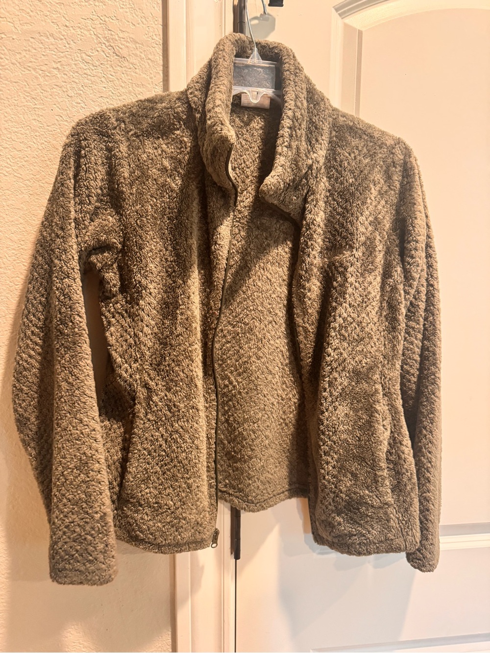 Columbia Plush Zip-Up Jacket in Olive Green